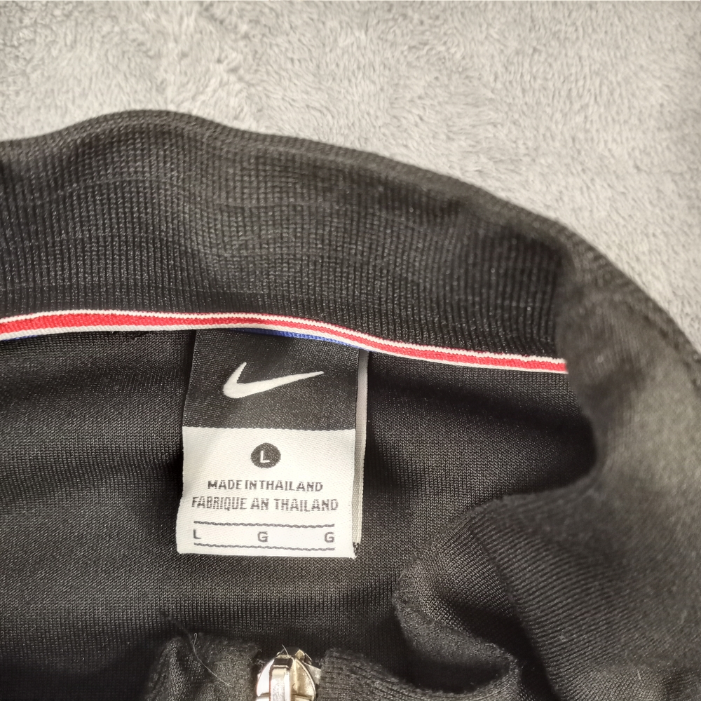 Nike Men's Black, Red, and Blue USA Jacket Size Large - Picture 9 of 16